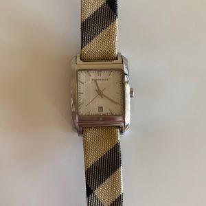 BURBERRY WATCH FOR WOMEN